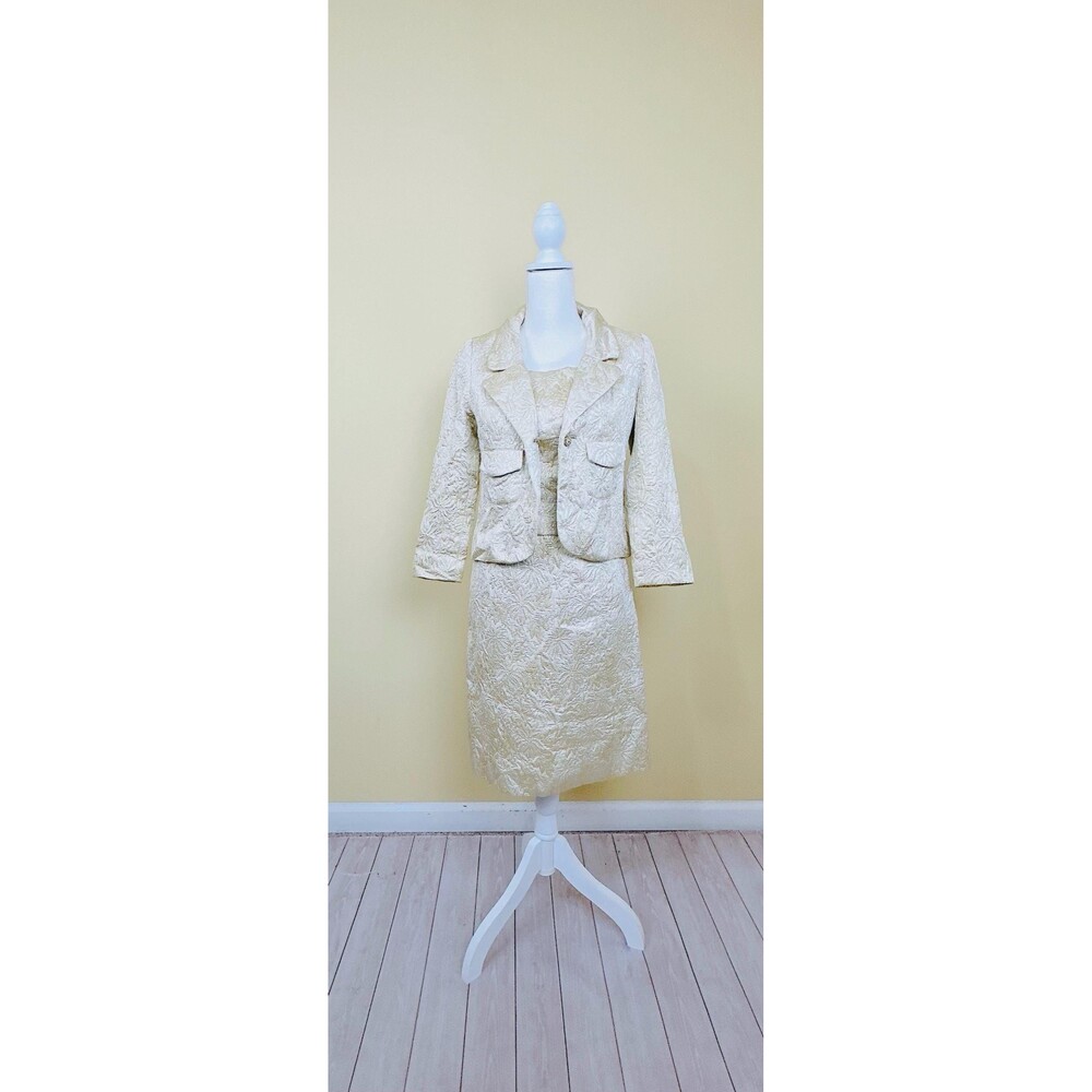1960s Vintage Gold and Cream Brocade Suit / 60s Metallic Satin Jacket, XS - Picture 2 of 7